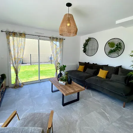 Holiday home Les Rochers - Raffinement Boise & Proche - Serenite