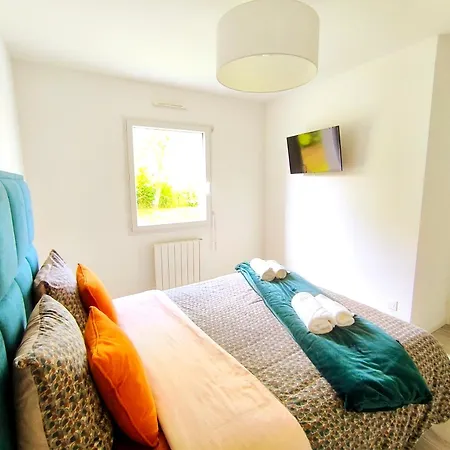 Vakantiehuis Les Rochers - Raffinement Boise & A 5 Min En Voiture - Serenite Brétigny